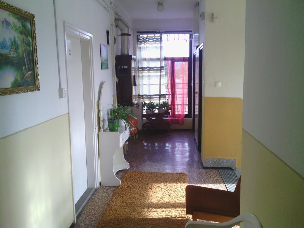 Centrum Panzio Kaposvár Buitenkant foto