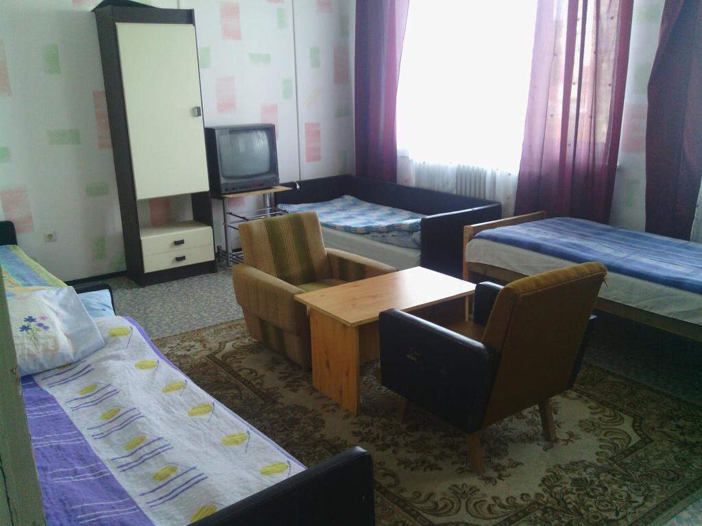 Centrum Panzio Kaposvár Kamer foto