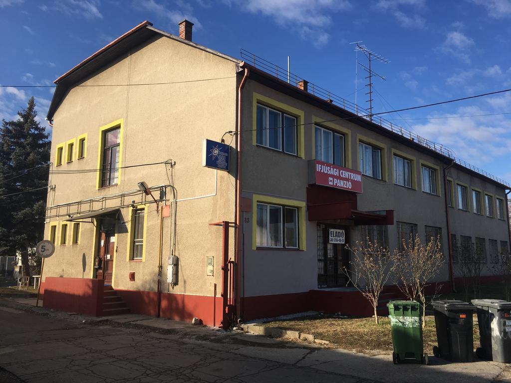 Centrum Panzio Kaposvár Buitenkant foto